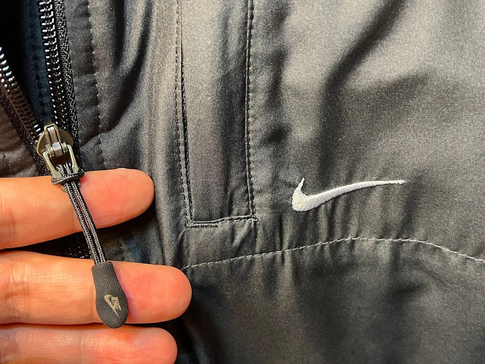 105 나이키 스우쉬 블랙 패딩--2