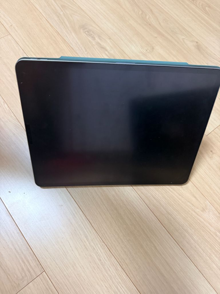 아이패드 프로 12.9 6세대 512 와이파이 A+급 애플펜슬 프로2세대 짭 매직키보드 이미지