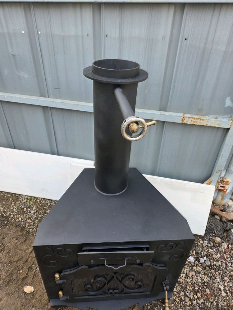 고급. 화목난로. / 벽난로 이미지