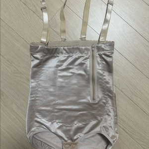 복부압박복, 지흡후 착용가능 보정속옷으로 가능