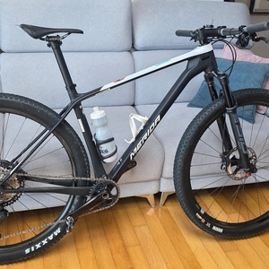 메리다 빅나인7000 풀카본 MTB 경남직거래 L사이즈