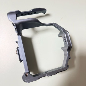 팔캠 FC3605 SONY 소니 A7R5 카메라 케이지 F22 F38 F50