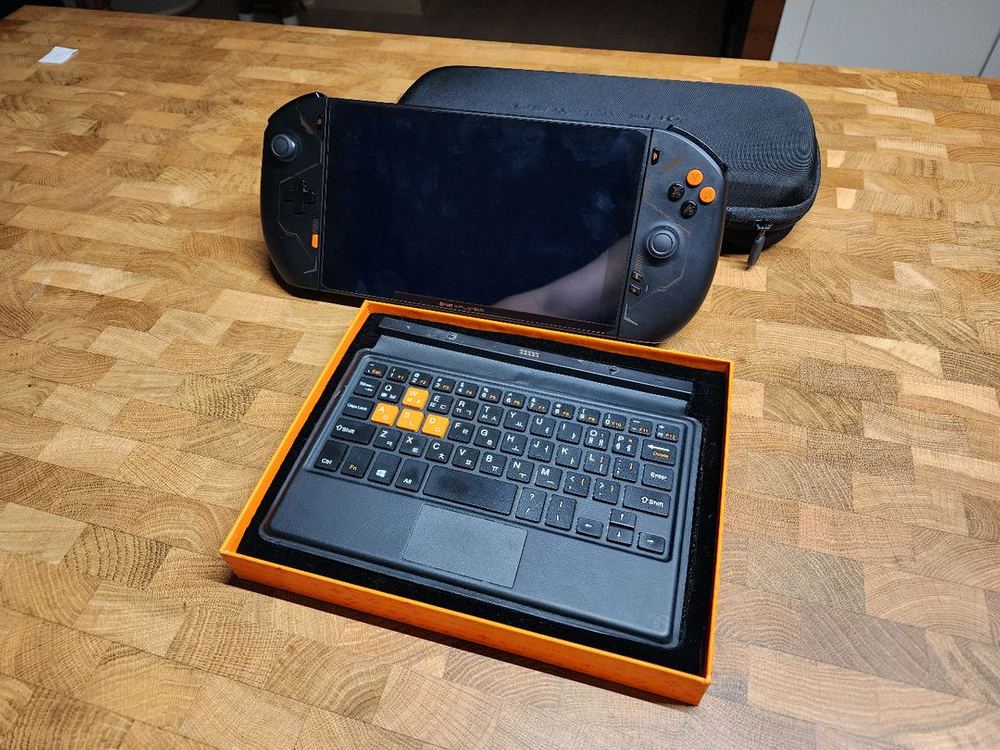 OneXPlayer 2 UMPC 원엑스플레이어 2 이미지