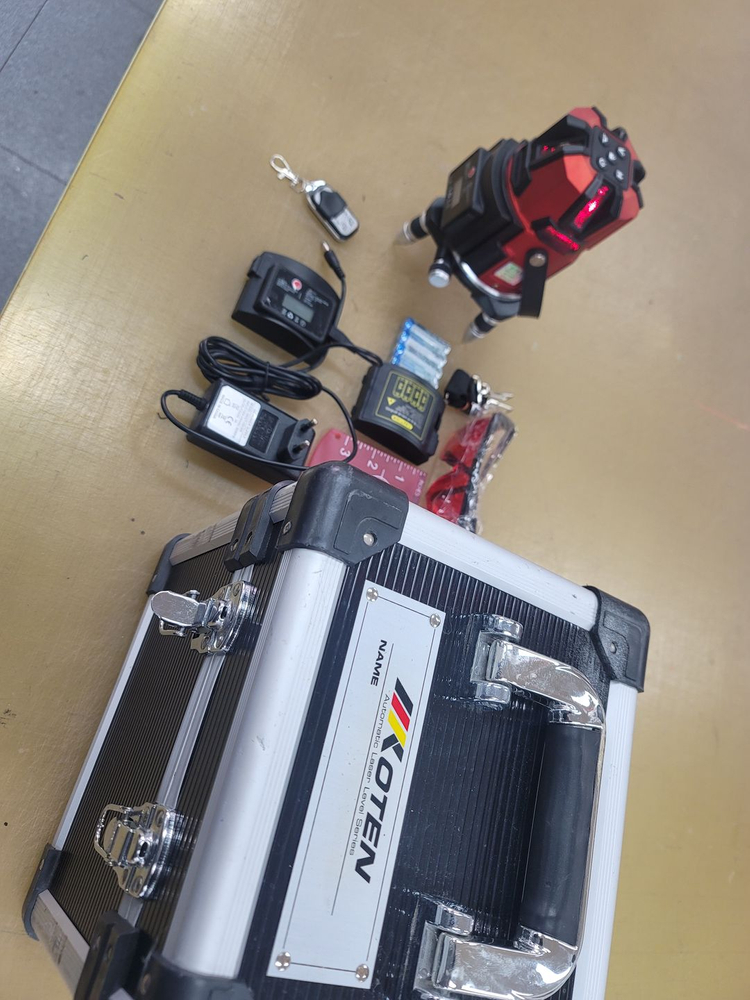 코텐 RX20 레이저수평 20배밝기 전자식 리모컨포함 실내인테리어 레벨--3