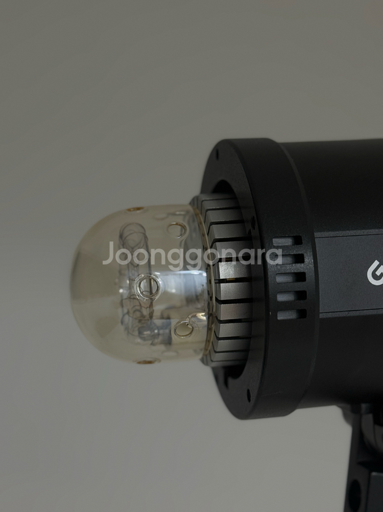 고독스 QT1200 3세대 순간광 A급 팝니다--2