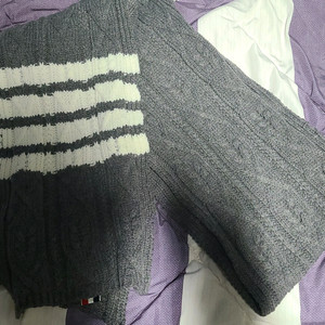 톰브라운 케이블 니트 목도리 급처