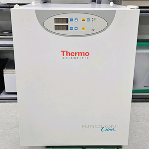 Thermo BB 15 CO2 Incubator / 세포배양기 (150L) 이미지