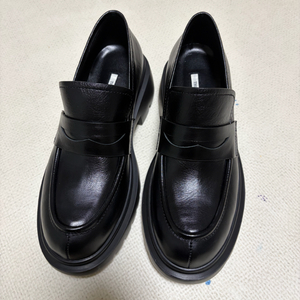 새상품 써티포민 청키로퍼 250