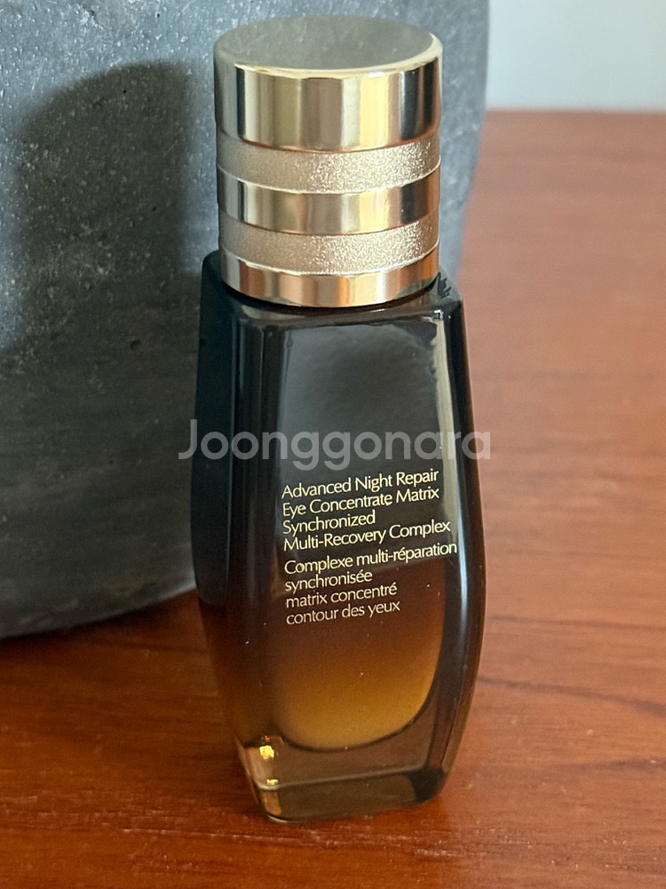 에스티로더 어드벤스드 나이트 리페어 아이 컨센트레이트 매트릭스 15ml 미개봉 새제품--1