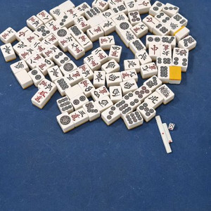 마작 테이블 세트 이미지