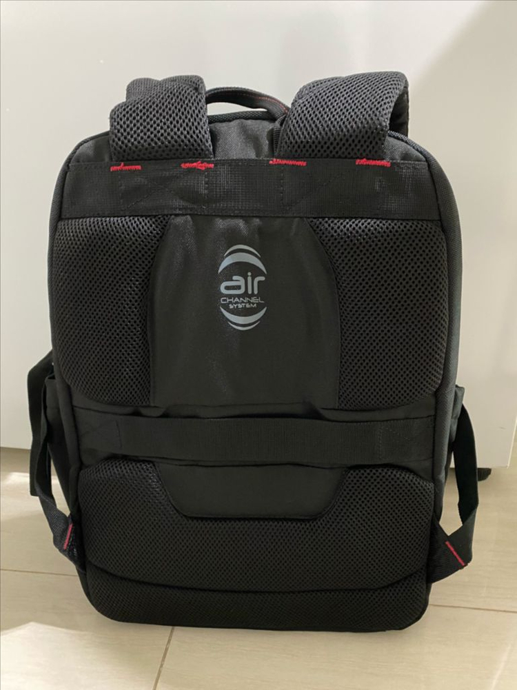 샘소나이트 백팩 블랙 이미지