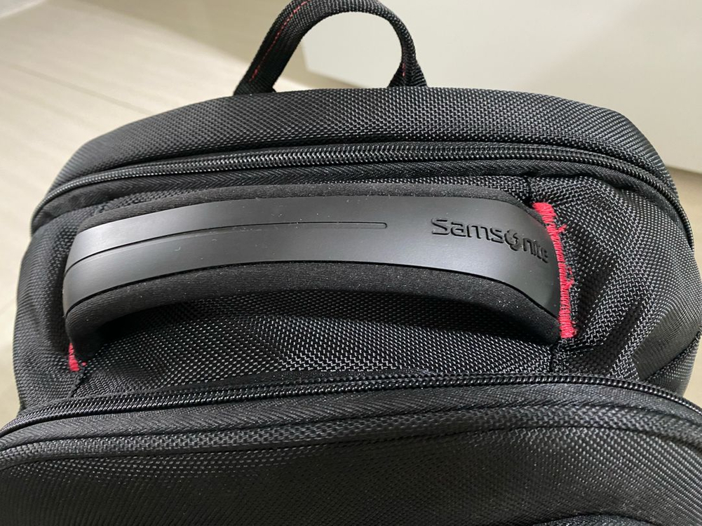 샘소나이트 백팩 블랙 이미지