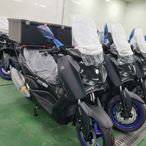 야마하 XMAX300 배달 오토바이 스쿠터300CC 이미지