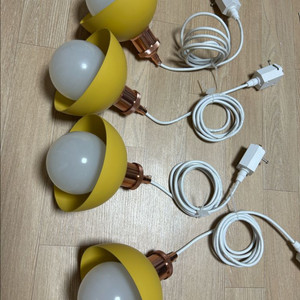 갓 레일 팬던트 조명 4개