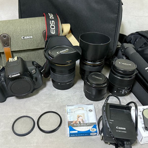 캐논EOS 650D카메라+렌즈4종+가방+리모컨+삼각대+필터 완벽 풀구성 전문가급