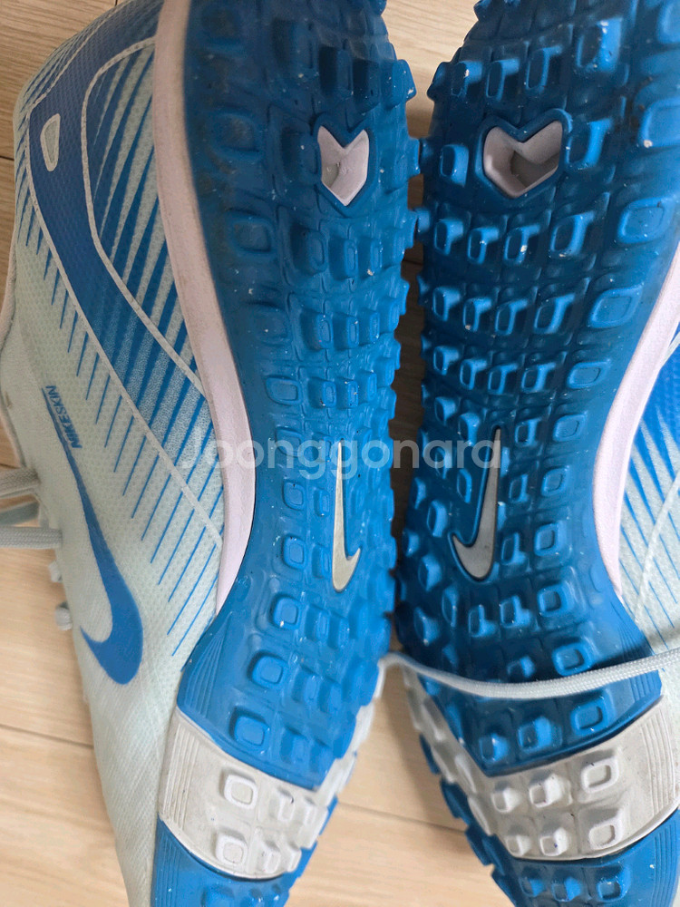 나이키 축구화 250사이즈-택포 2만원--2