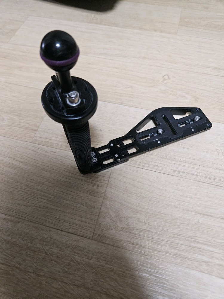 다이빙 불용품(캐니스터, 라이트, 카메라 핸들, 렌즈) 팔아요--4