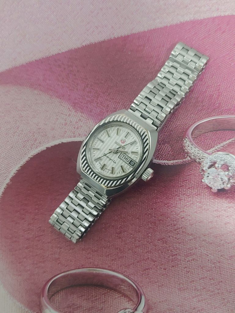 라도 샹그릴라 오토 여성용 메탈시계 이미지