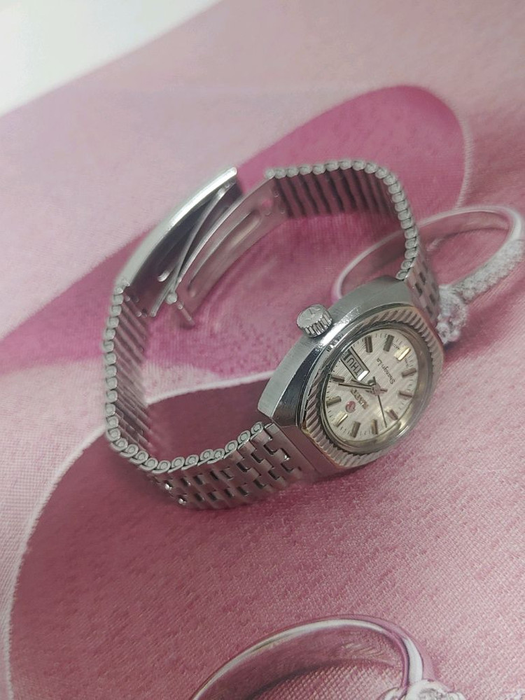 라도 샹그릴라 오토 여성용 메탈시계 이미지