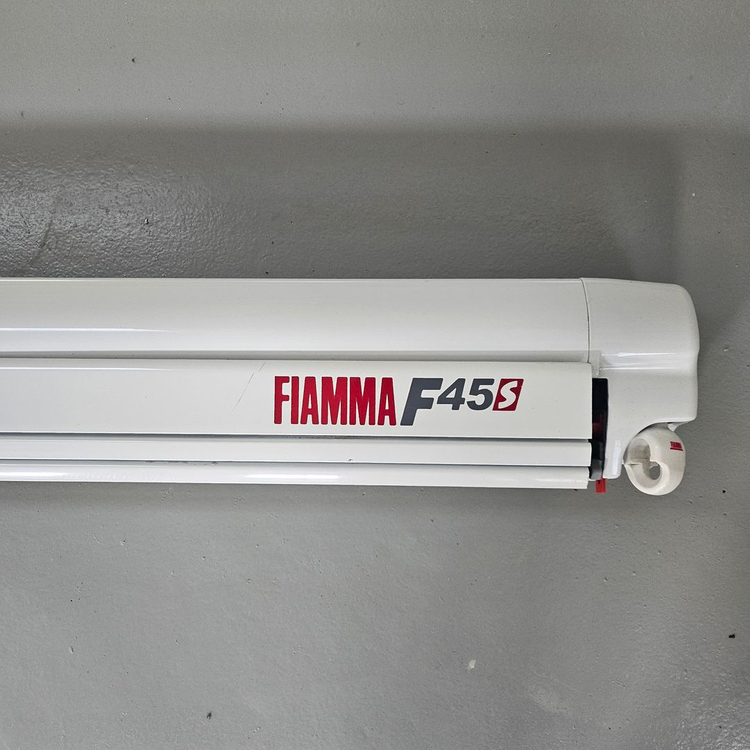 캠핑카사이드어닝 피아마 FIAMMA F45S 260 차량 사이드어닝 이미지