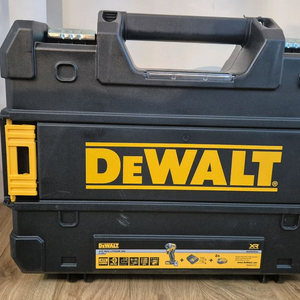 디월트 충전 임팩드라이버 DCF850P2A 세트 새상품