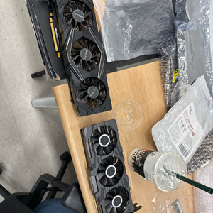 2080TI 2개 팝니다.