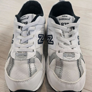 뉴발란스 키즈 878 운동화 180사이즈 판매합니다