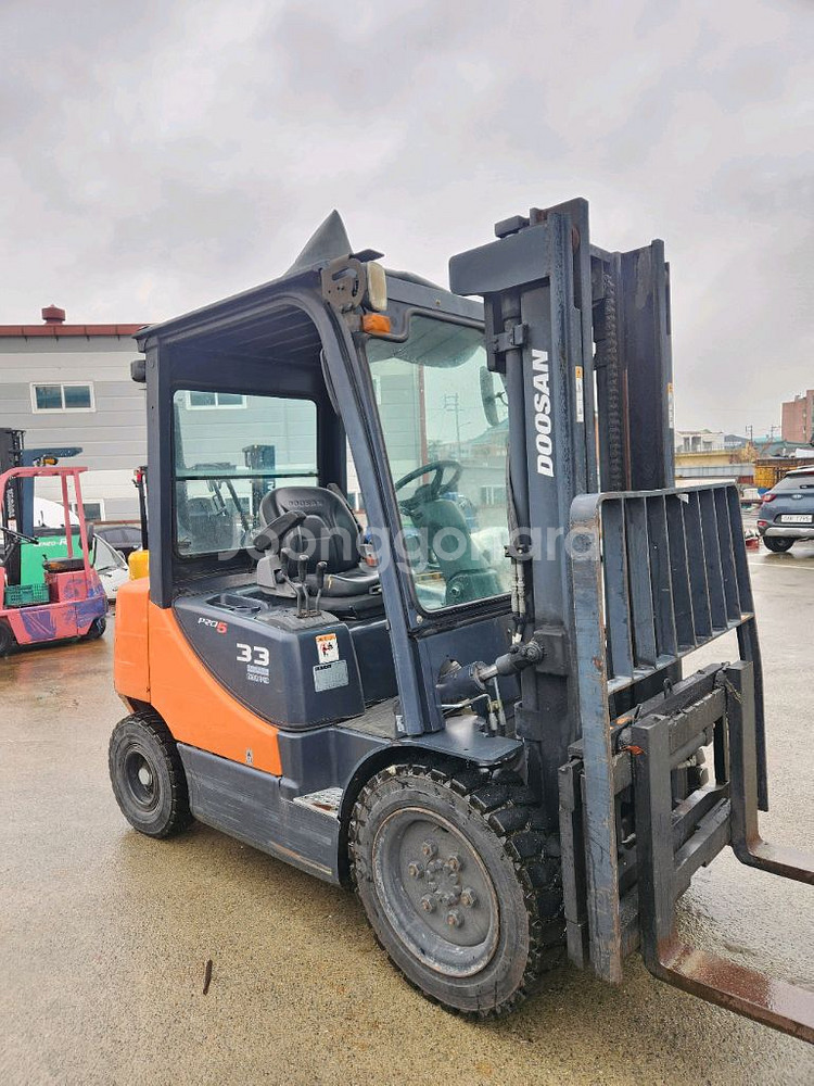 두산지게차 중고지게차--2