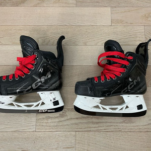 CCM TACKS XF PRO 주니어 1.5 사이즈