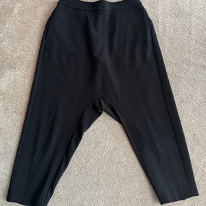 데무 DEMOO 박춘무 배기바지