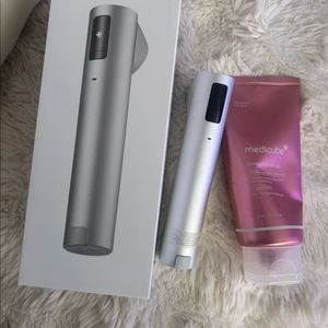 메디큐브 하이포커스샷 + PDRN 부스터젤 세트