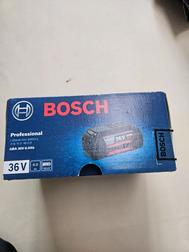 보쉬 36V 6.0암페어 배터리 새제품 이미지