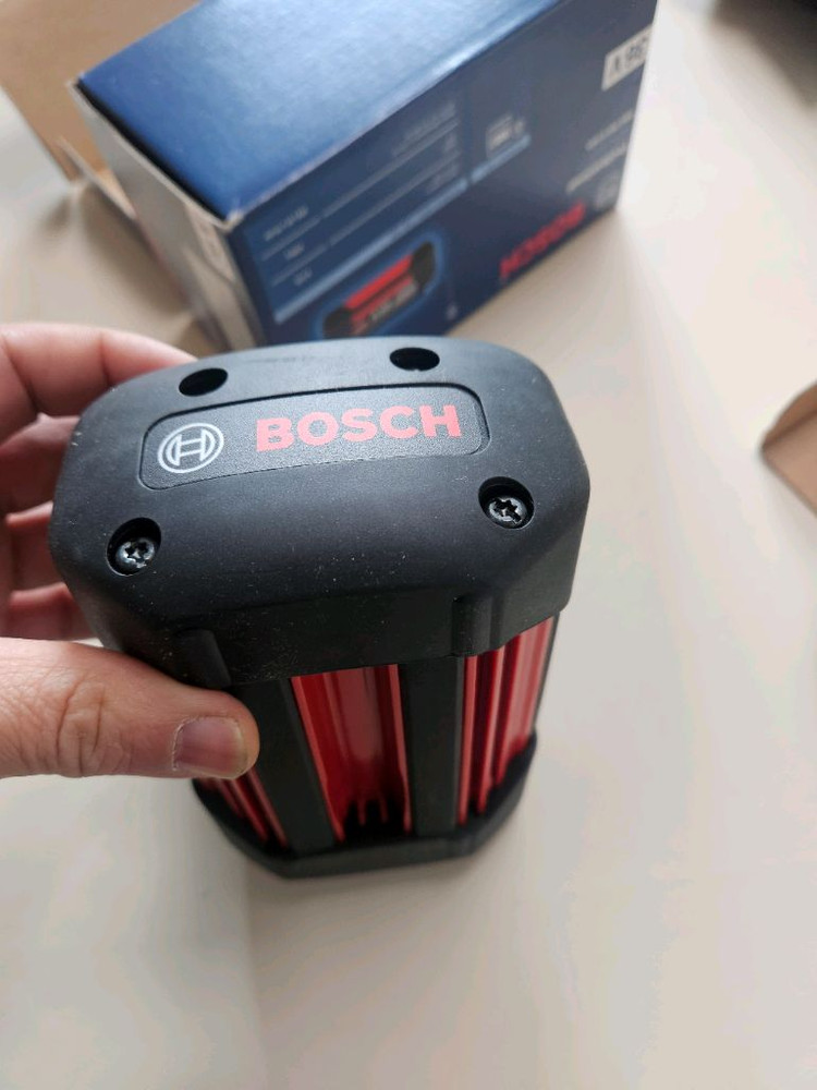 보쉬 36V 6.0암페어 배터리 새제품 이미지