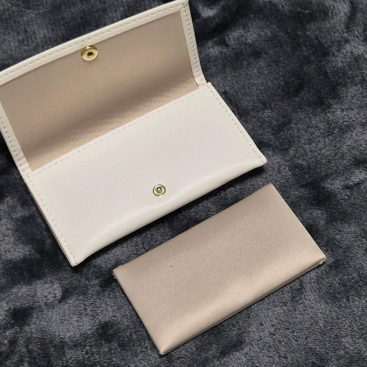 부쉐론 이어링 파우치 귀걸이 여행용 케이스--1