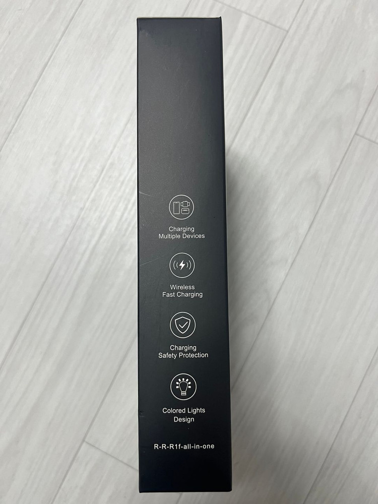 (미개봉) 듀얼코일 고급형 4-in-1 스마트폰 갤럭시,버즈 이어폰,스마트워치 무선충전기 올인원 이미지