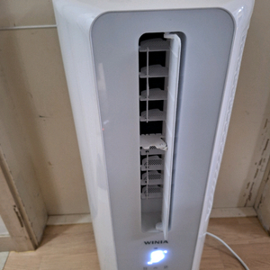 위니아 창문형 에어컨 소리가 커서 부품용으로 판매합니다