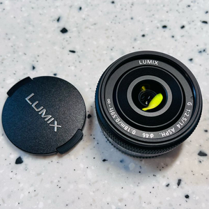 파나소닉 14mm f2.5 렌즈. 마이크로포서드