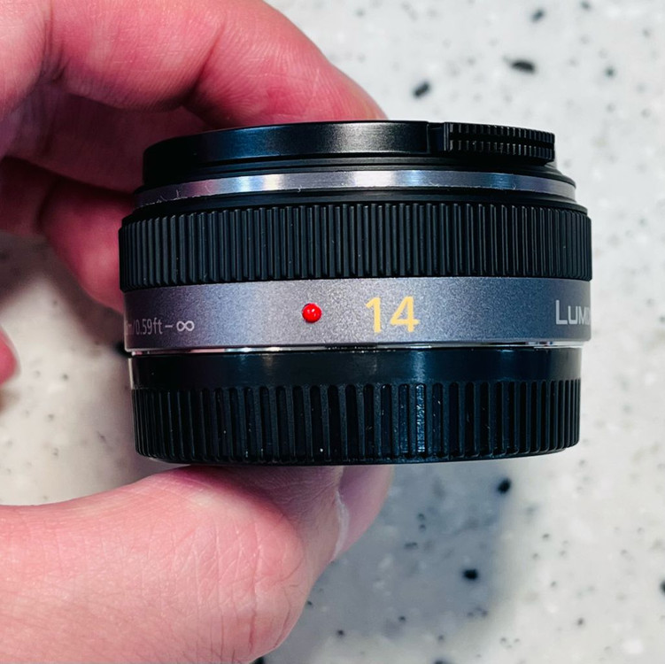 파나소닉 14mm f2.5 렌즈. 마이크로포서드--2