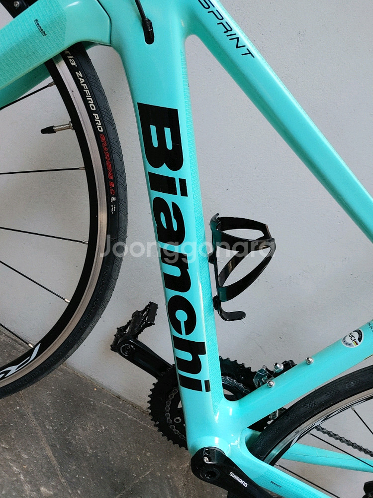 3회주행 신품급 23년 비앙키 스프린트 카본 로드자전거 44사이즈 팔아요.--6