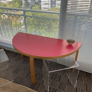 아르텍(artek) 알토 95 하프 라운드 빈티지 테이블(Aalto half-round Table kids 95)