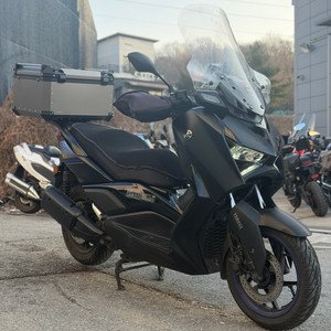 야마하 xmax300 24년식 배달 셋팅 깔끔한 외관 저렴하게 판매합니다