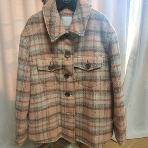 치유의옷장 겨울 아우터 셔츠 미착용 팔아요