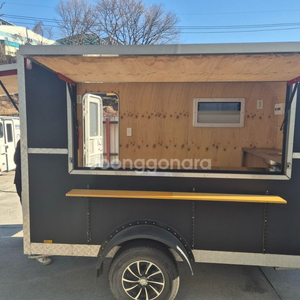 펜저 푸드 트레일러, 2020년식