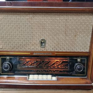 Dominante 빈티지 진공관 라디오(독일제)