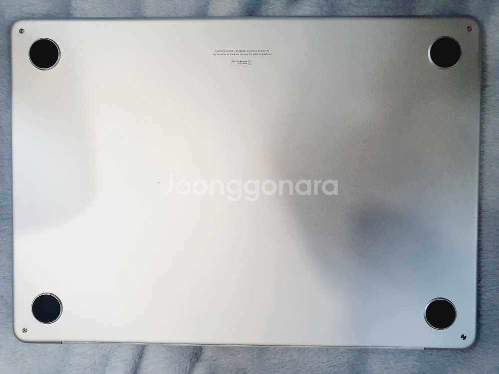 개봉 신품급 맥북에어13 M4 램16GB 10core MW0X3KH/A 판매합니다--3