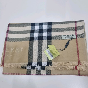 새상품 버버리 캐시미어 숄 스카프