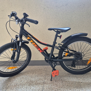 트렉 프리칼리버20