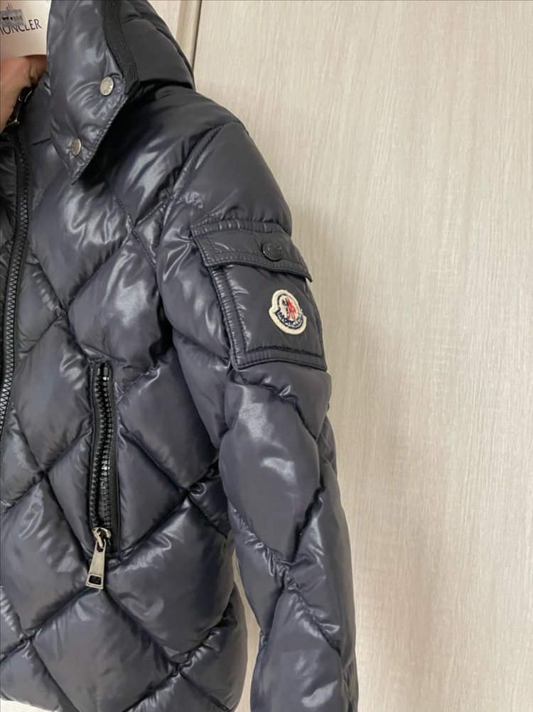 몽클레어 키즈 걸즈 여아 덕다운 패딩 4세 판매합니다 이미지