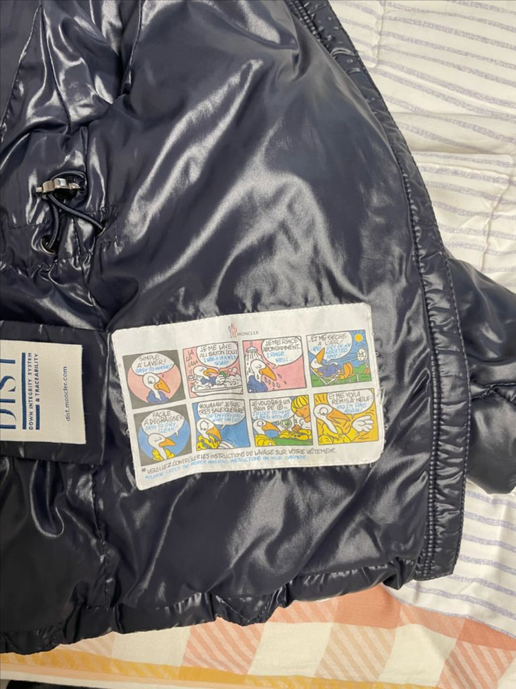 몽클레어 키즈 걸즈 여아 덕다운 패딩 4세 판매합니다 이미지