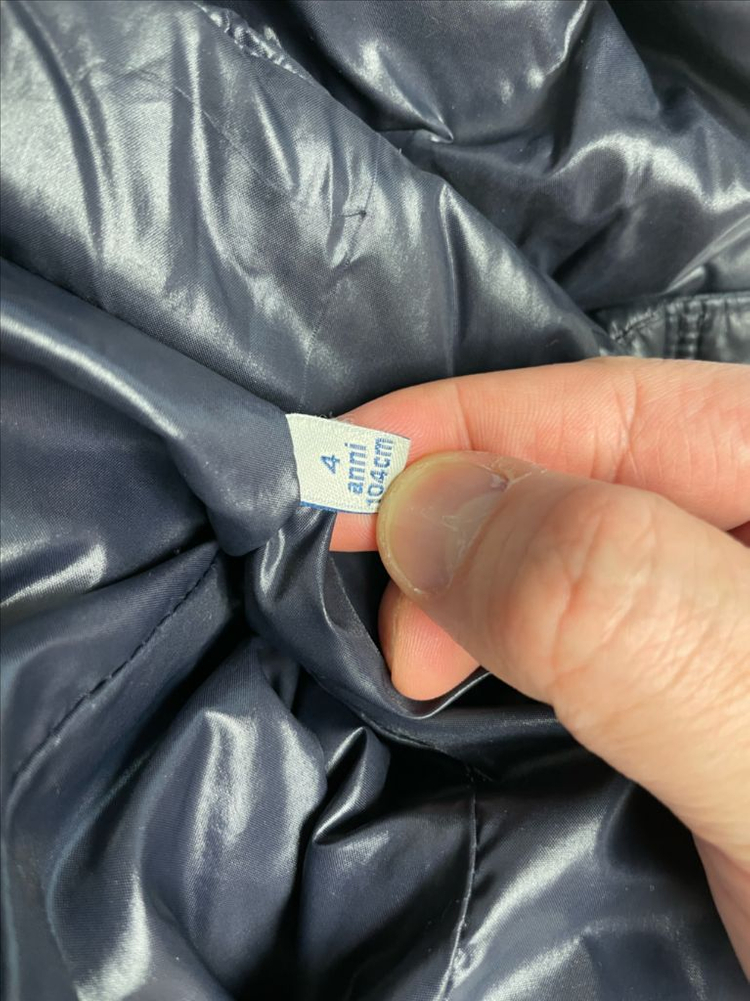 몽클레어 키즈 걸즈 여아 덕다운 패딩 4세 판매합니다 이미지